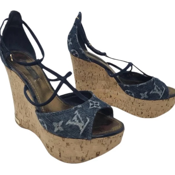 Louis Vuitton wedges sandles - Picture 11 of 11